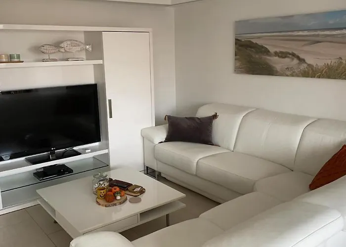 - Parking Inclusive Ostend